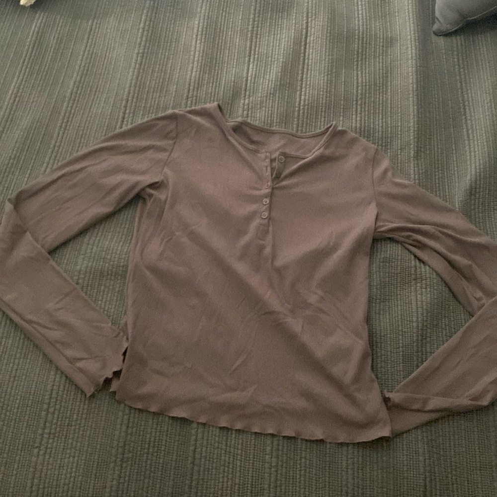 Gray/Purple Button Up